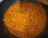 Spagetti kukoricàval, zöld olívabogyóval, fekete olívabogyòval reszelt sajttal 🍜🍜🍜 recept fázis 3 fotója