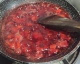 Foto langkah ke 2 dari resep Strawberry Jam.