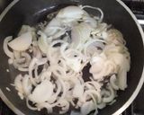 Foto del paso 3 de la receta: Salsa blanca con pollo y champiñones