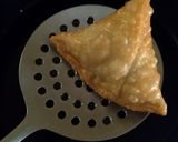 A picture of step 12 of Samosa.