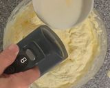 Foto del passaggio 6 della ricetta Cheesecake Oreo al cioccolato senza cottura