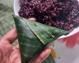 Foto langkah ke 4 dari resep Lupis Ketan Hitam.