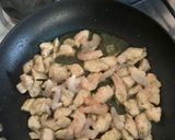 A picture of step 3 of Stirfry Sweet & Spicy Noodles.