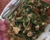 Hình bước làm 4 của món Trai trai sào hành dăm thì là