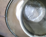 Foto langkah ke 5 dari resep Roasted Coconut Milk Tea.