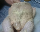 Foto del paso 4 de la receta: Pollo al Horno Con Cerveza