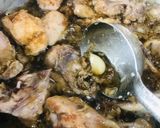 A picture of step 4 of Chicken curry.