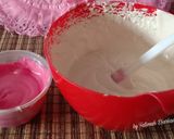 Foto langkah ke 2 dari resep Bolu Kukus Merah Putih.