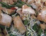 Foto langkah ke 6 dari resep Oseng Tahu Kacang Tauge.