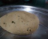 कसूरी मेथी की पूरी (kasuri methi ki puri recipe in Hindi) रेसिपी चरण 2 फोटो