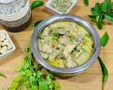 A picture of step 6 of White Mutton kurma.