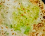 हरी मटर का स्टफ्ड पराठा(hari matar ka stuffed paratha recipe in hindi) रेसिपी चरण 6 फोटो