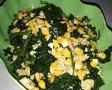 Foto langkah ke 8 dari resep Tumis katuk jagung manis.