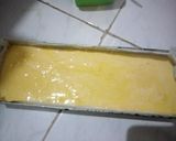 Foto langkah ke 4 dari resep Bolu susu panggang.