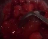 Foto langkah ke 1 dari resep Homemade Strawberry Jam.