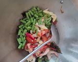 Foto langkah ke 4 dari resep Opor Udang buncis putren.