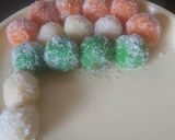 A picture of step 2 of Tricolour Coconut Ladoo.