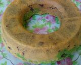Foto langkah ke 5 dari resep Bolu panggang simple tanpa mixer.