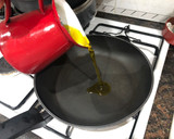 Foto del paso 1 de la receta: Espárragos salteados con huevo
