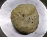 A picture of step 1 of Kucho Nimki.