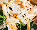 Hình bước làm 3 của món Chả Cá Trộn Rau Muống
