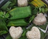 Foto langkah ke 8 dari resep Lemper Ayam.