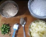 A picture of step 2 of Sabudana Vada with Chutney.