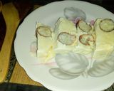 A picture of step 3 of Vanilla icecream with gulabjamun.