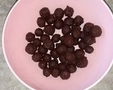 Foto del paso 5 de la receta: Arándanos bañados en chocolate 🫐🍫
