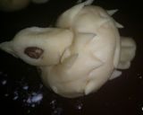 Une image de l'étape 2 de Zhavoronki- brioches russes.