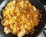 Foto langkah ke 5 dari resep Nasi Goreng Ayam & Bakso sapi.