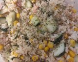 Foto del passaggio 4 della ricetta 125👩🏻‍🍳Insalata di Riso con Cetriolo, Tonno e Mais