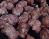 Foto del paso 2 de la receta: Penne Rigate guisado con Salchicha. Panceta & más