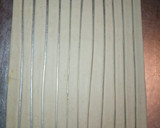 A picture of step 3 of Potato curl roll.