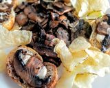Foto del paso 1 de la receta: PORTOBELLOS🍄al Ajillo con Papas Chips...!