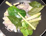 Foto langkah ke 1 dari resep Nasi Bakar Ayam Suwir Kemangi.