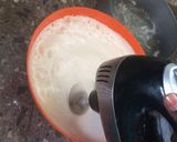 A picture of step 1 of Sponge Cake.