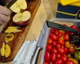 Foto langkah ke 1 dari resep Veggie & Tropical Fruit Salad.