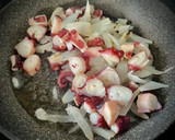 Foto del paso 5 de la receta: Fajitas de pulpo y verduras