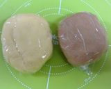 A picture of step 1 of Teddy Bear Cookies.