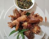 Foto langkah ke 5 dari resep Kepala Ayam Goreng Ungkeb Bumbu Instan.