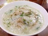 Cháo móng giò