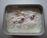 A picture of step 5 of Cherry Yogurt Ice Cream.