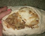 Foto del paso 3 de la receta: Pancitos saborizados de cebolla
