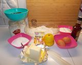 Dédi rumos - mazsolás kuglófja recept fázis 1 fotója