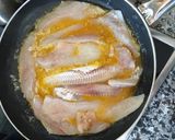 Foto del paso 4 de la receta: Merluza a la mantequilla !
