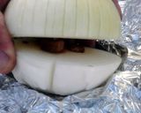 A picture of step 4 of Big Daddy Boyle's Grilled Onion.