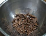 A picture of step 2 of Luscious Gateau au Chocolat.