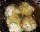 Foto langkah ke 4 dari resep Bakwan jagung pare.