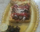 A picture of step 4 of Kalegi bun kabab.